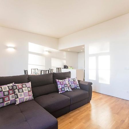 Modern 2Br Duplex Downtown By Art District By Lovelystay Porto Eksteriør billede