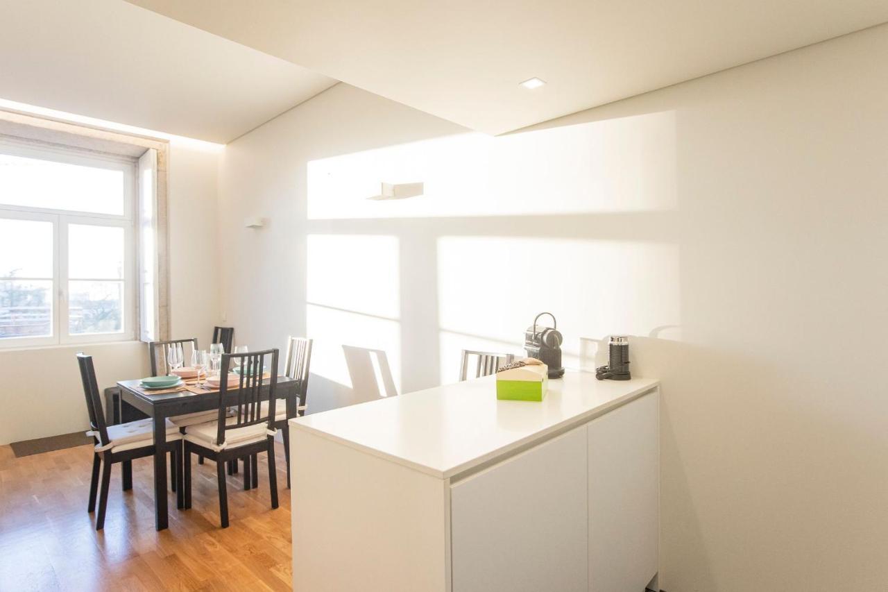 Modern 2Br Duplex Downtown By Art District By Lovelystay Porto Eksteriør billede