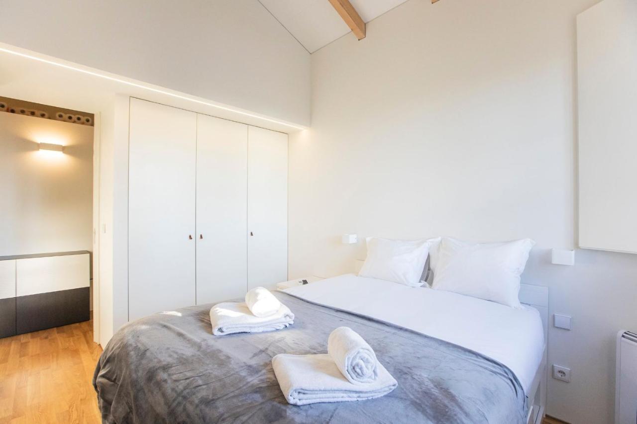 Modern 2Br Duplex Downtown By Art District By Lovelystay Porto Eksteriør billede